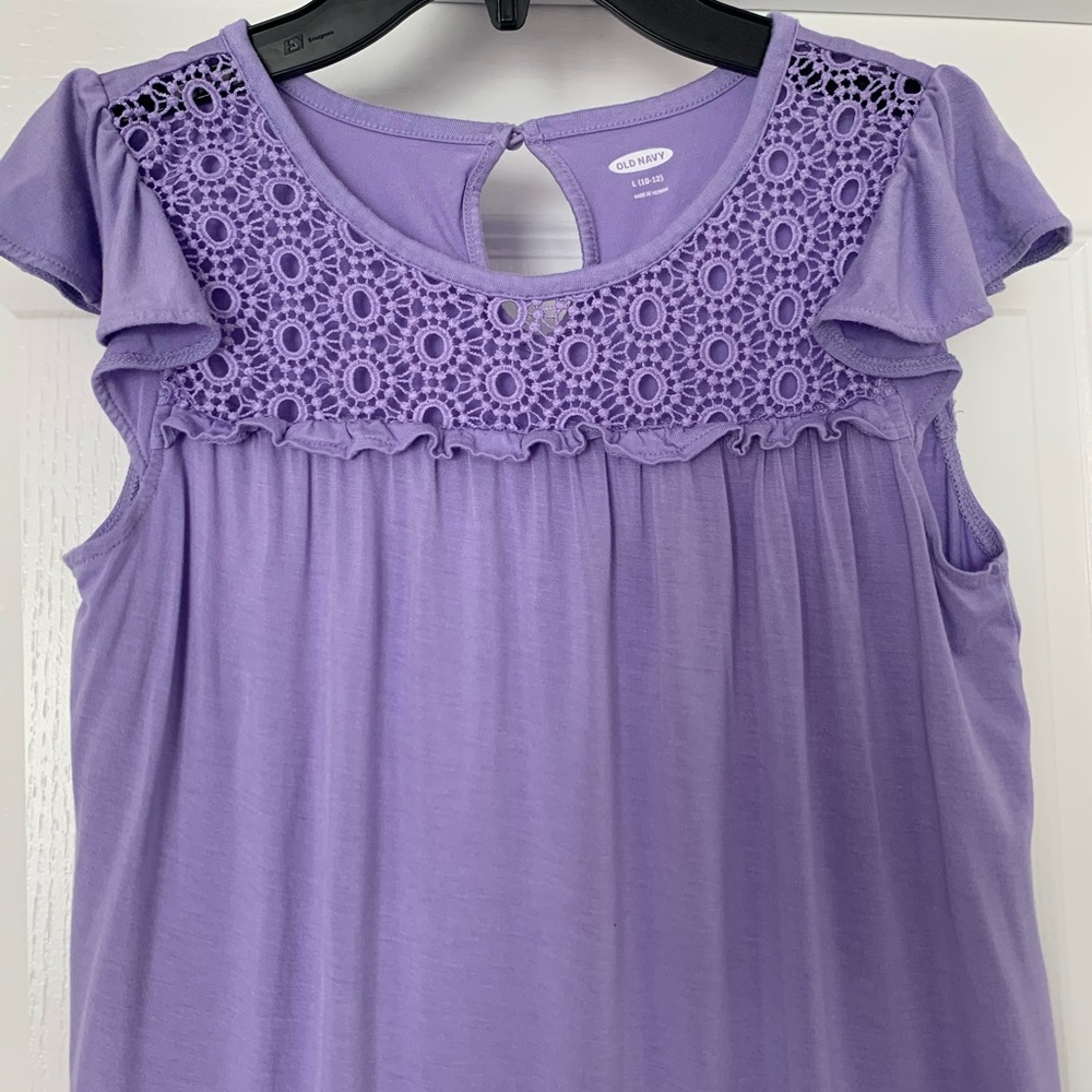 Girls purple top